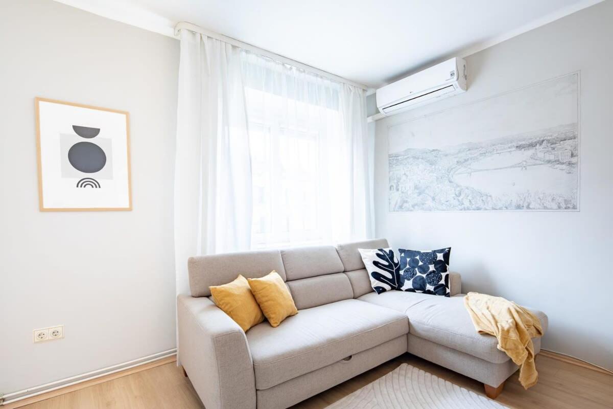 Central - Comfy - Sunny Budapest Extérieur photo